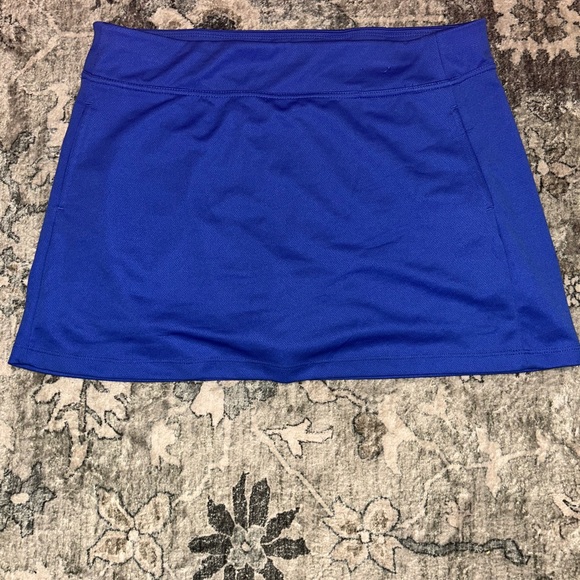 PGA Tour Women's Bold Blue Mini Skirt - Picture 1 of 3